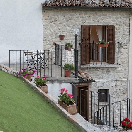 La Casa In Pietra Lägenhet Villa Santa Maria  Exteriör bild