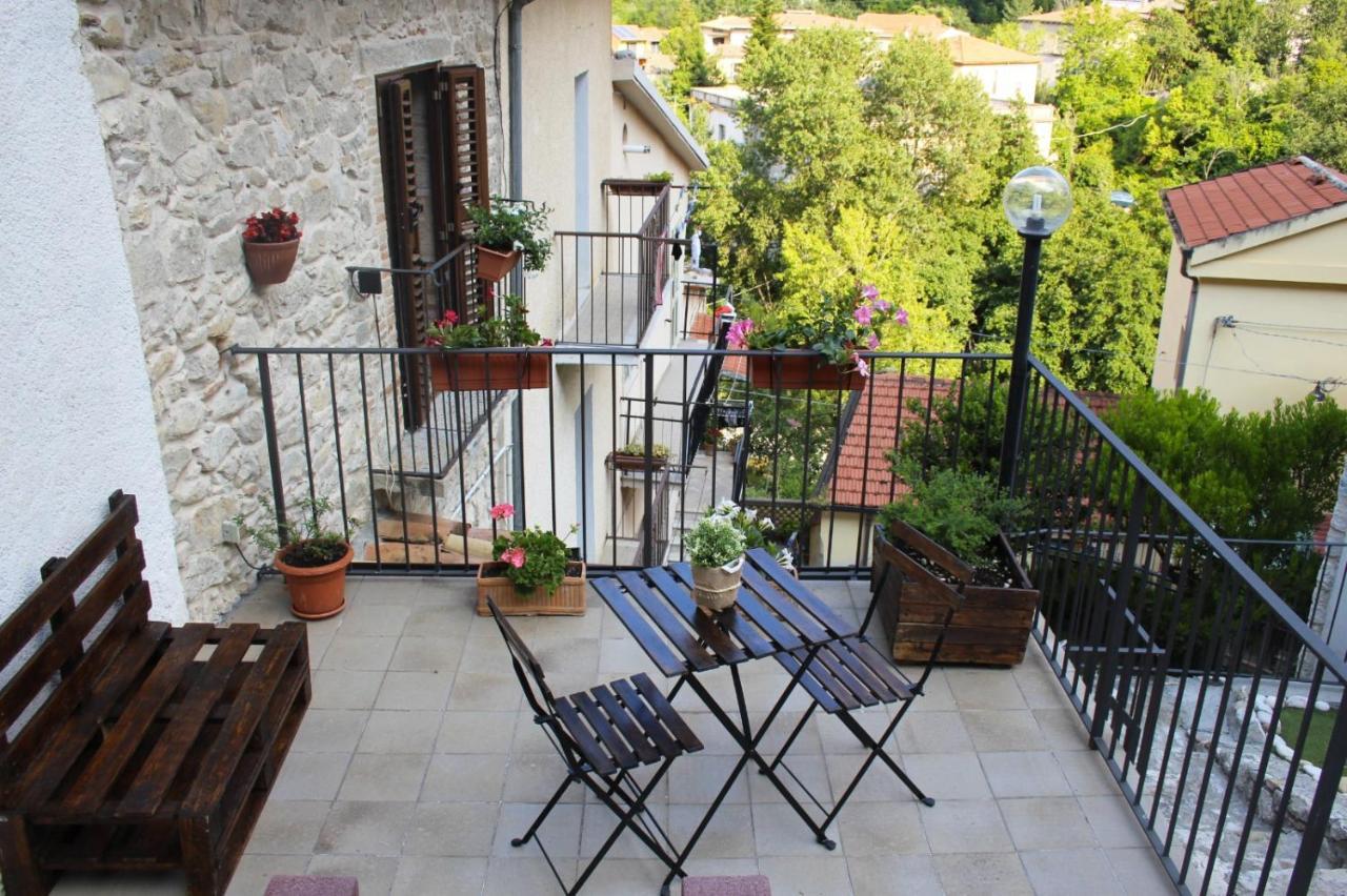La Casa In Pietra Lägenhet Villa Santa Maria  Exteriör bild